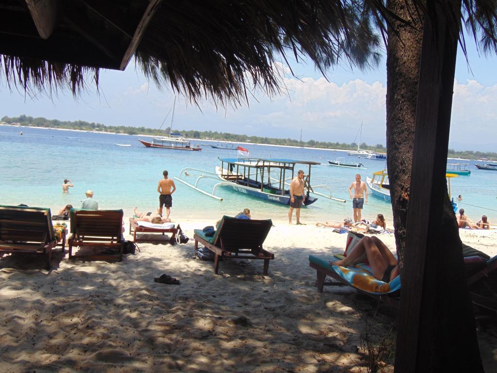 Brother Bungalow Gili Trawangan Extérieur photo