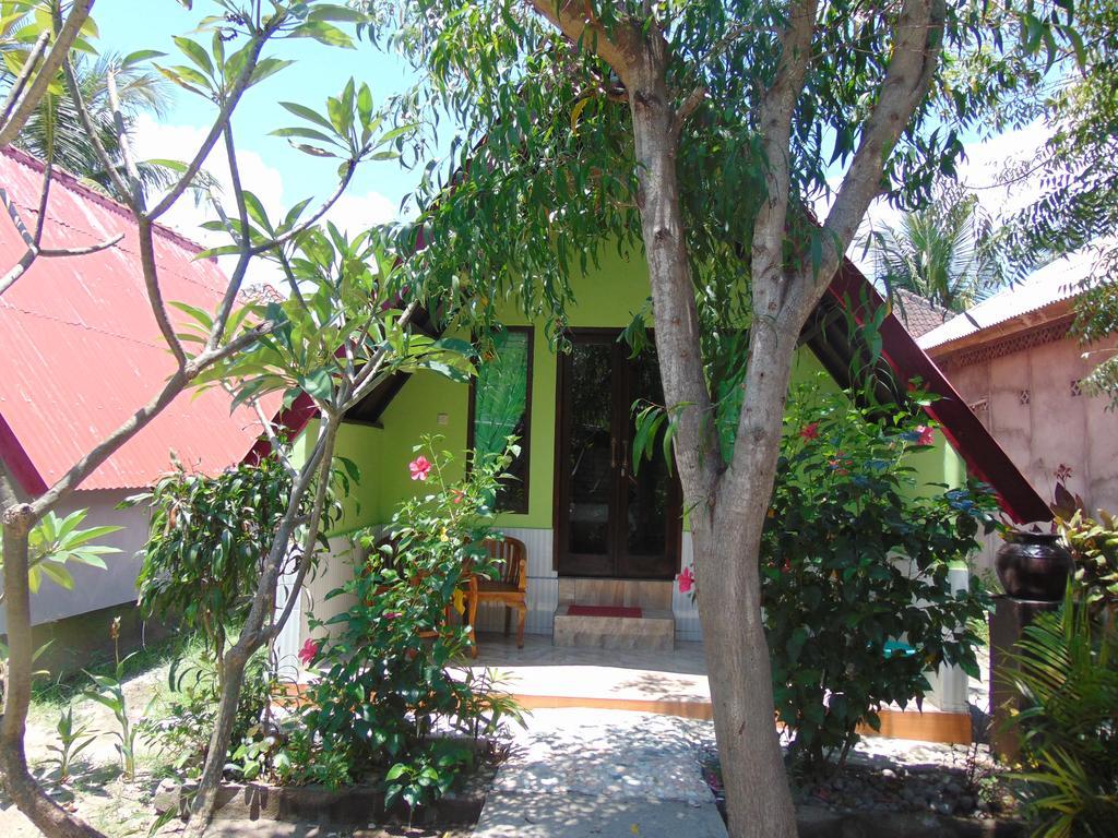 Brother Bungalow Gili Trawangan Extérieur photo