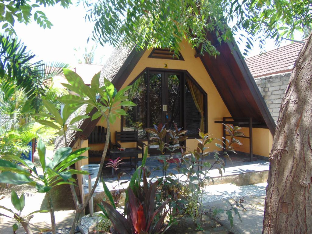 Brother Bungalow Gili Trawangan Extérieur photo