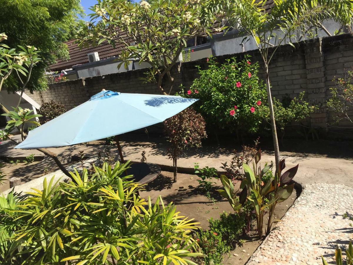 Brother Bungalow Gili Trawangan Extérieur photo
